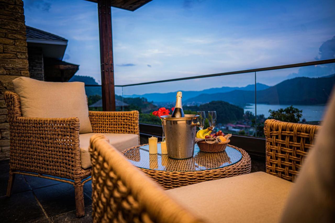 Dorje'S Resort And Spa Pokhara Zewnętrze zdjęcie