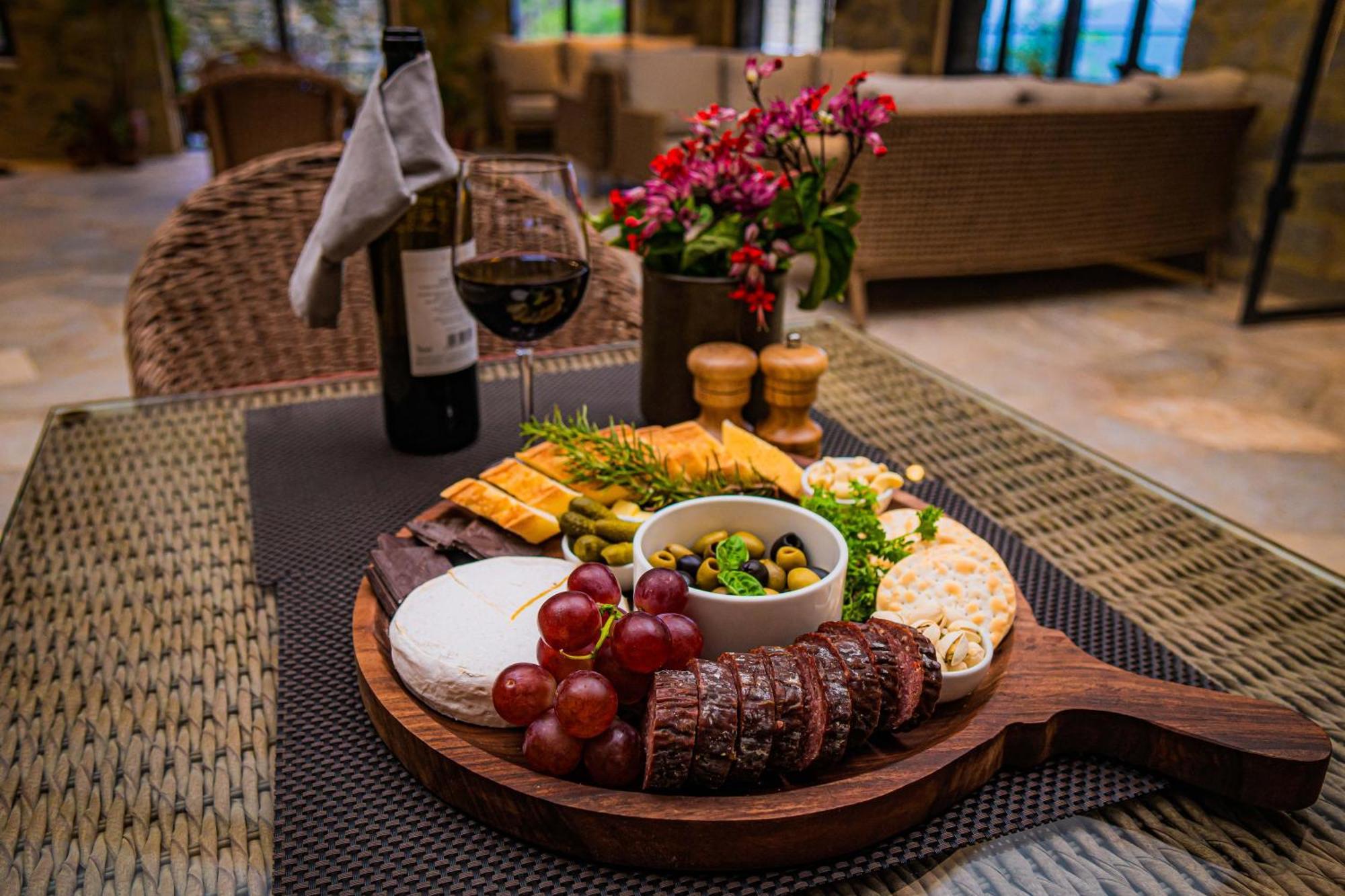 Dorje'S Resort And Spa Pokhara Zewnętrze zdjęcie